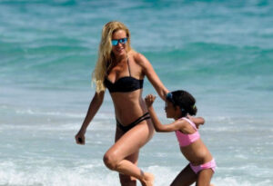 Esther Cañadas y su hija
