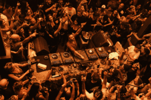 Fiesta en Playa Soleil. Archivo