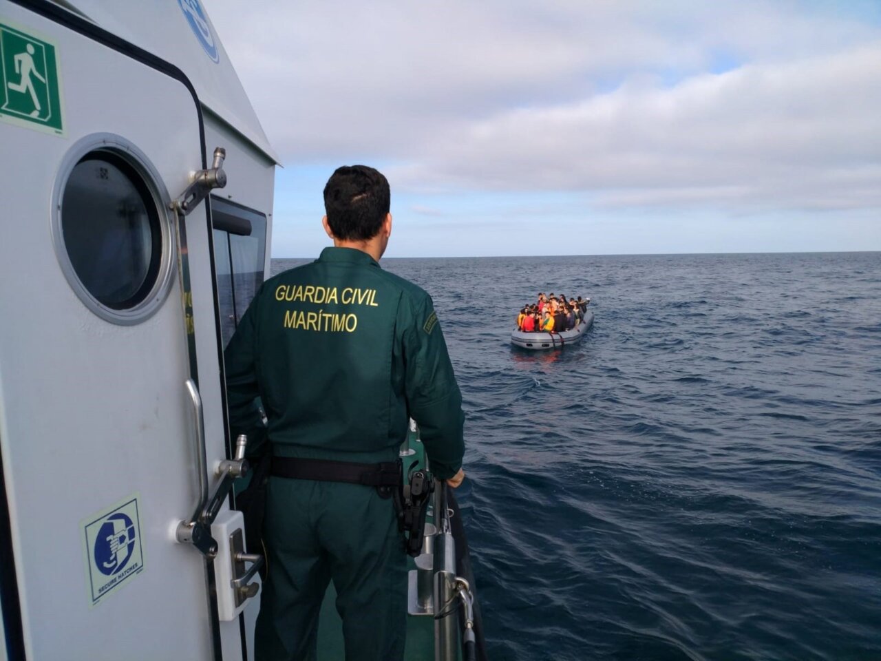 El refuerzo de efectivos policiales en Baleares se prolonga hasta final de octubre para atender la crisis migratoria