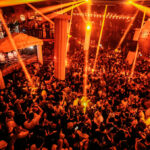 Las mejores fiestas para cortar la semana en Ibiza: m&uacute;sica, grandes artistas y cero excusas