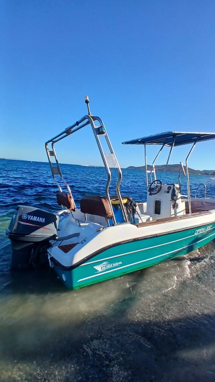 Llegada embarcacion Eivissa 3sep2025 2