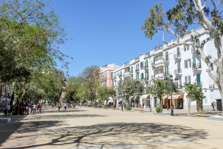 Paseo Vara del Rey