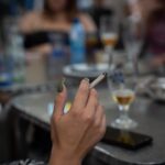 El ocio nocturno tacha de «desproporcionadas e ineficaces» las medidas antitabaco que llegan a las terrazas
