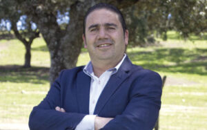 Vox y PSOE presentan una moci&oacute;n para destituir a Inocencio Gil