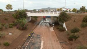Carretera en Ibiza afectada por inundaciones tras tormenta intensa