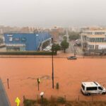 Inundación en la carretera E-10 debido a fuertes lluvias en Ibiza