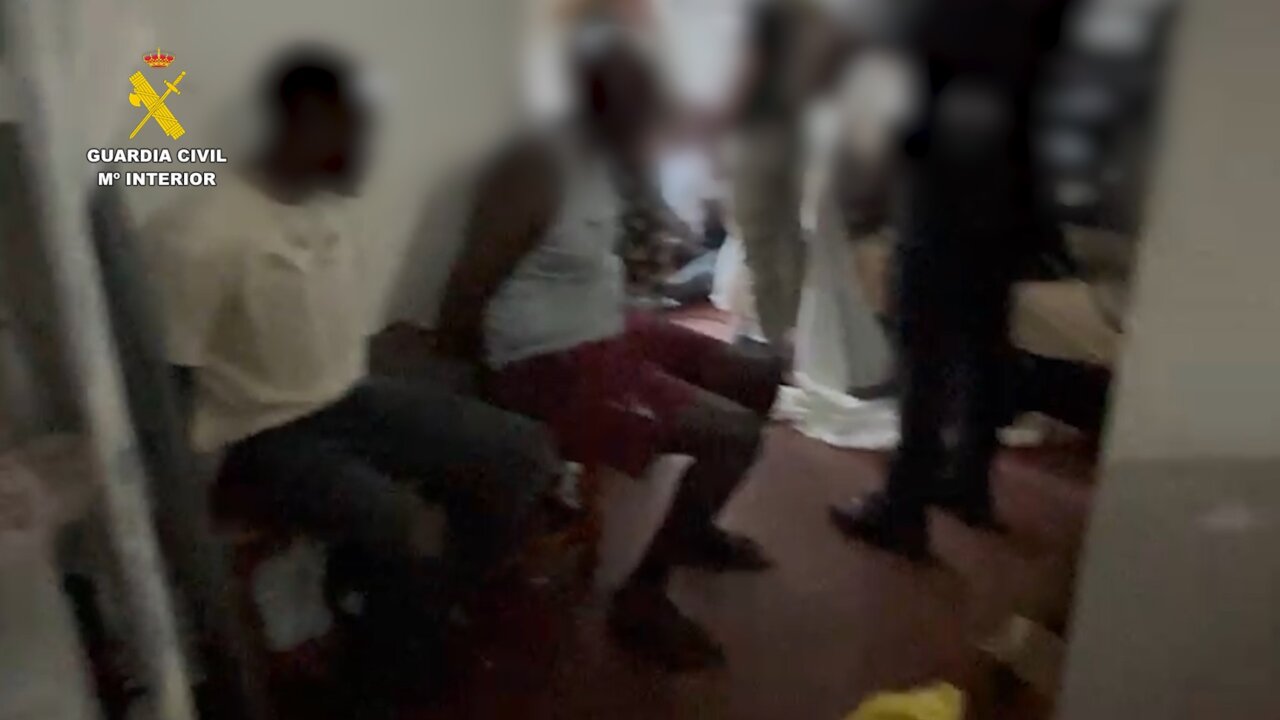 Detención de 21 personas involucradas en narcotráfico en Ibiza.