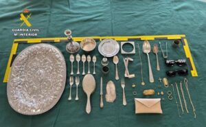 Detenida una mujer por robar 40.000 euros en oro y plata en varias casas en las que trabajaba en Mallorca