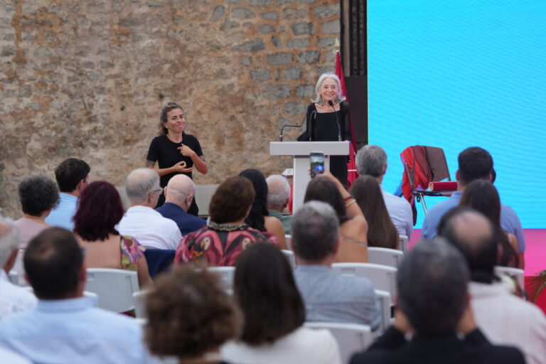 Estella Matutes Juan, Hija Ilustre de Ibiza