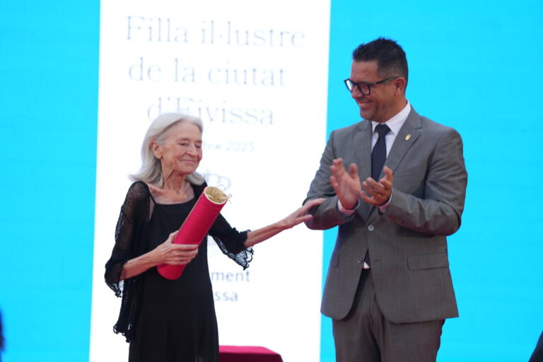 Estella Matutes Juan, Hija Ilustre de Ibiza