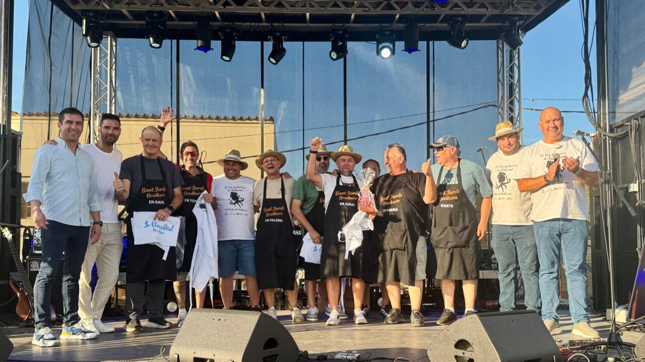 Ganadores de la categoría Amateur de la Fira Gastronòmica del Calamar. Archivo