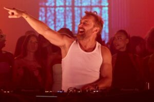 David Guetta en [UNVRS]. Archivo