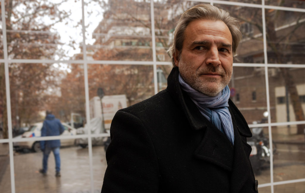 Alberto San Juan durante su entrevista en La Revuelta