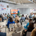 Panel de discusión en el HIC Summit 2025 sobre gastronomía y sostenibilidad.