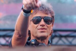 Hernán Cattáneo actuando en un evento al aire libre en Ibiza