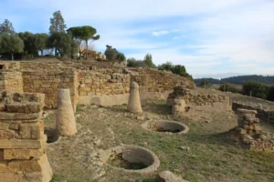 Restos de la ciudad ib&eacute;rica de Ullastret