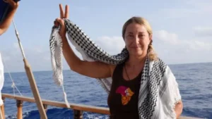 Reyes Rigo sigue presa en Israel tras ser acusada de atacar a una guardia