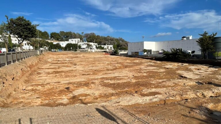 Terreno preparado para construcción de viviendas en es Puig d'en Valls