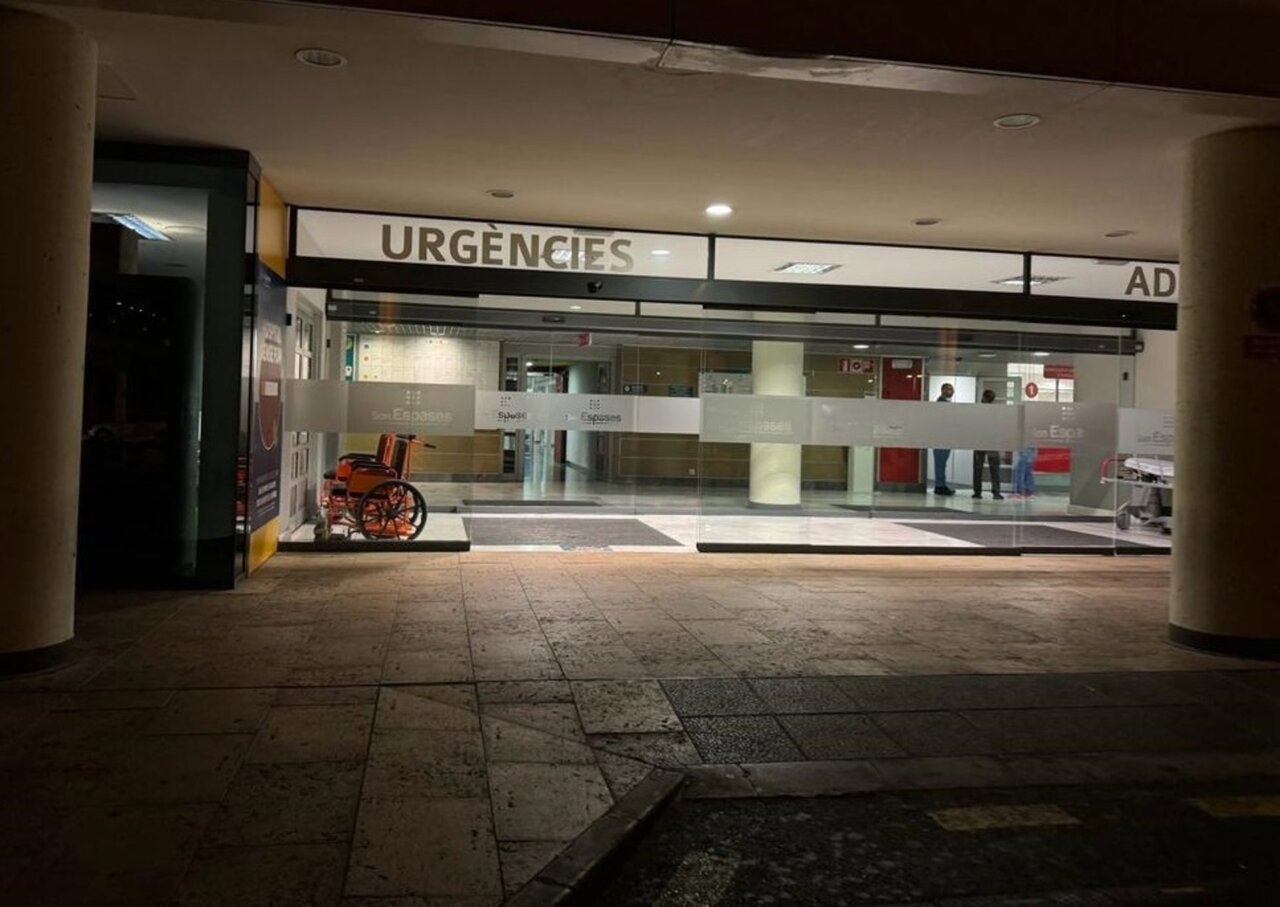 Entrada del Hospital Universitario Son Espases en Mallorca