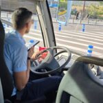 Travel with «heart in the throat»: Ibiza bus driver recorded using cell phone while driving