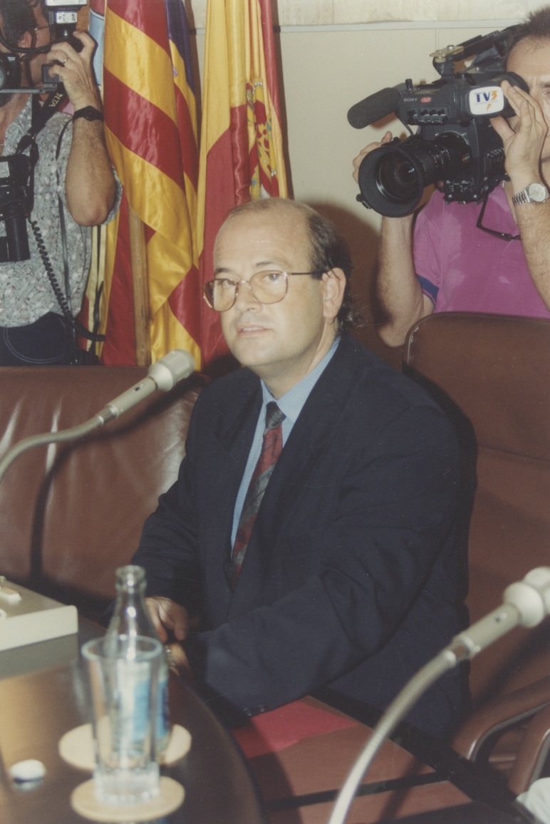 Joan Huguet the day he was elected President of the Consell de Menorca. Photo: Bep Al-lès©
