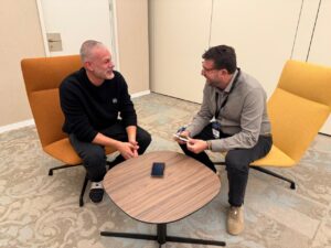 Yann Pissenem en el Congreso Internacional de Ocio Nocturno de Valencia, entrevistado por La Voz de Ibiza.