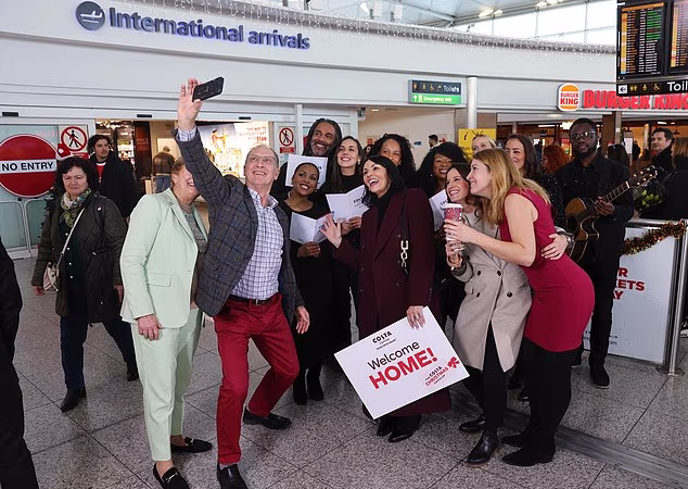 Martine McCutcheon revives her role in Love Actually for Christmas