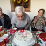 Homenaje en Ibiza a una vecina centenaria en Sant Josep