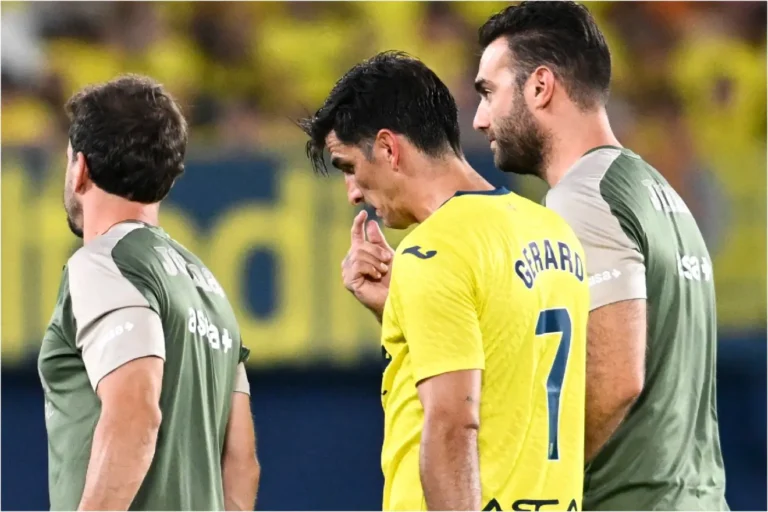 Gerard Moreno se retira lesionado del partido