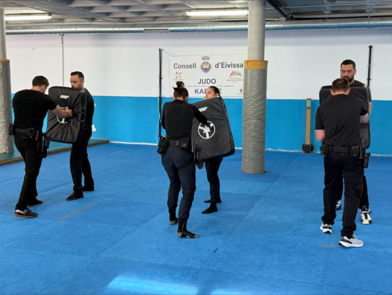 IMG_Formaci&oacute;n Polic&iacute;a Local (7)