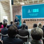 Adi&oacute;s al transporte pirata en Ibiza: el Consell presenta el sello oficial para Taxis y VTC
