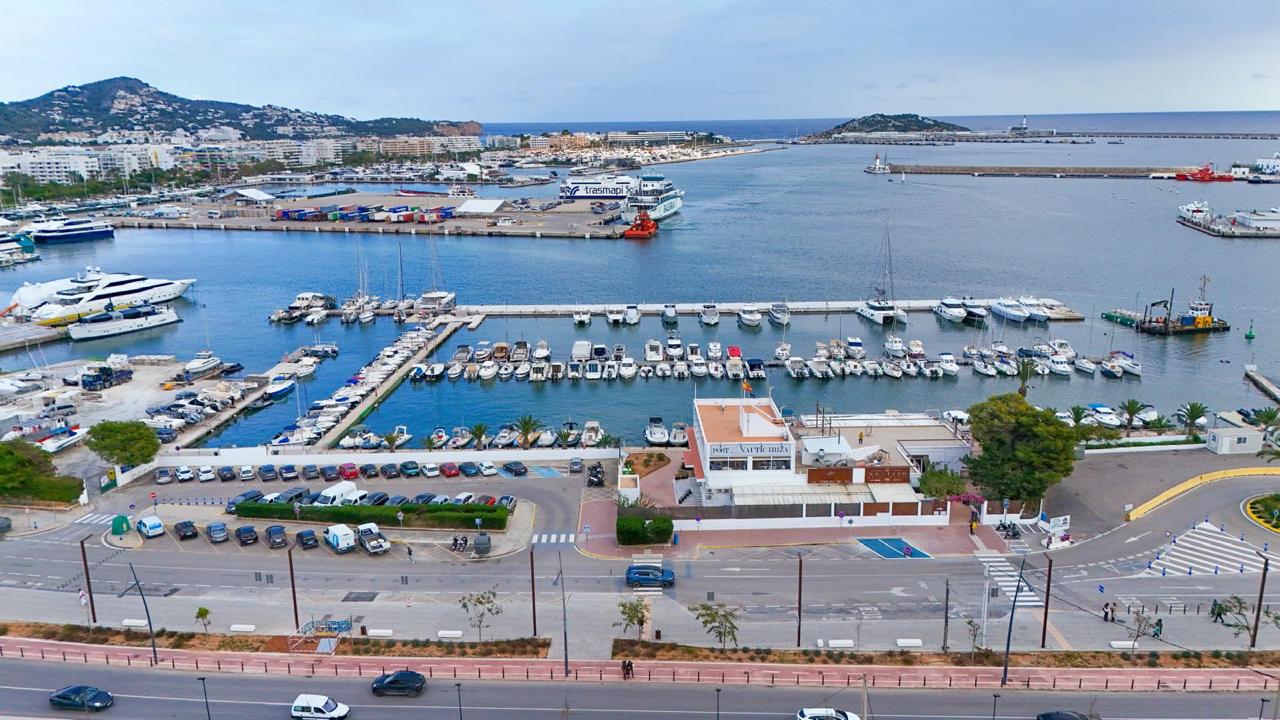 Vista a&eacute;rea de Port Nautic Ibiza.