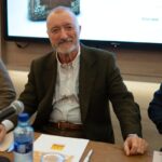 La dura advertencia de Pérez-Reverte que sacude a la RAE: «Un influencer analfabeto puede tener más influencia que un premio Cervantes»