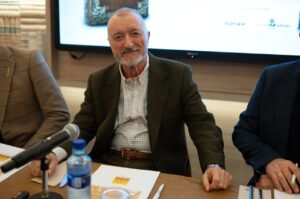 El acad&eacute;mico de la RAE Arturo P&eacute;rez-Reverte