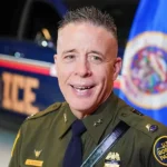 La Casa Blanca mueve ficha tras la tragedia en Minneapolis: cae el rostro m&aacute;s duro de las redadas migratorias