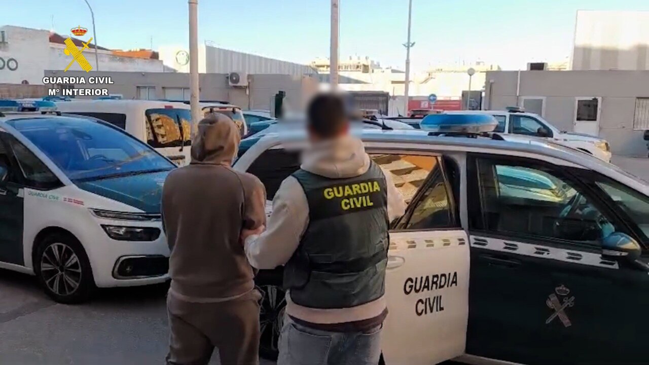 Uno de los detenidos.
