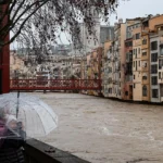 Conmoci&oacute;n en Catalu&ntilde;a: Un hombre desaparece arrastrado por una riera en Gerona mientras el temporal azota la Costa