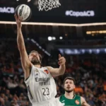 El Real Madrid arrolla a Unicaja y lanza un aviso antes del gran duelo