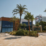 Playa d&rsquo;en Bossa arranca la temporada 2026 con la reapertura del exclusivo Ibiza Gallery