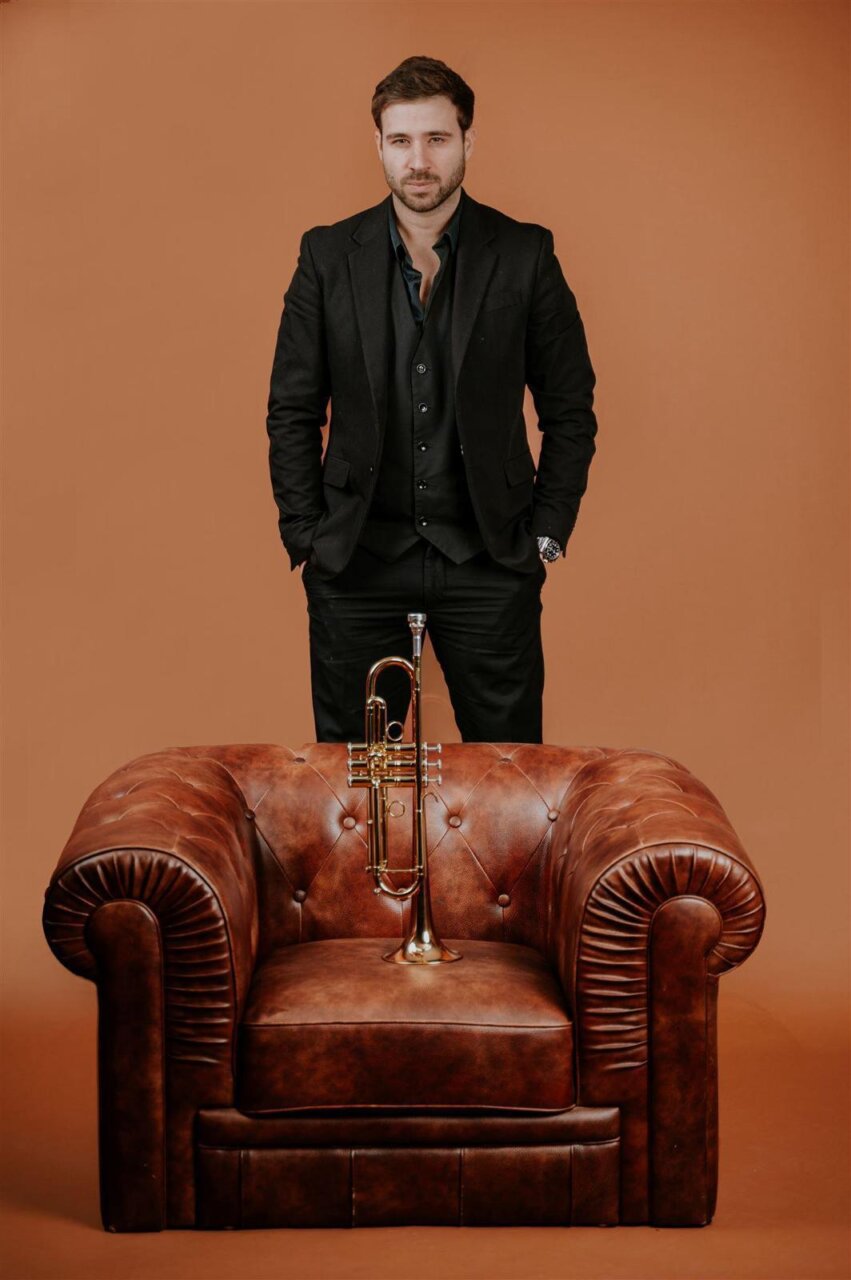 El trompetista Ruben Simeo