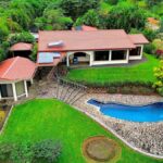 Comprar casa en Santa Eul&agrave;ria o Calvi&agrave; supera los 1,7 millones de euros