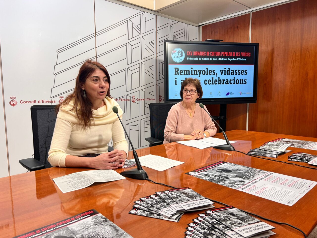 Presentaci&oacute;n de las XXV Jornadas de Cultura Popular de las Pitiusas