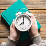 El reloj vuelve a cambiar: cu&aacute;ndo es el pr&oacute;ximo cambio de hora en Espa&ntilde;a y qu&eacute; debes hacer