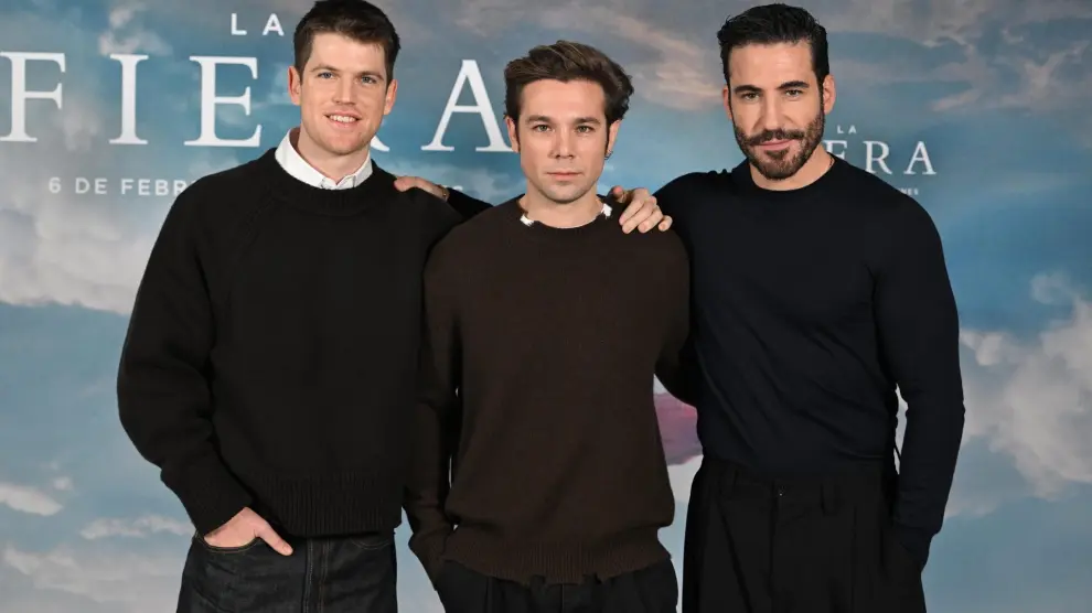 Miguel Bernardeau, Carlos Cuevas y Miguel &Aacute;ngel Silvestre durante la presentaci&oacute;n de la pel&iacute;cula 'La Fiera'