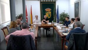 Tensi&oacute;n en el pleno de Serranillos del Valle