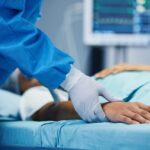 Preocupaci&oacute;n por un brote de meningitis de contagio acelerado en Reino Unido