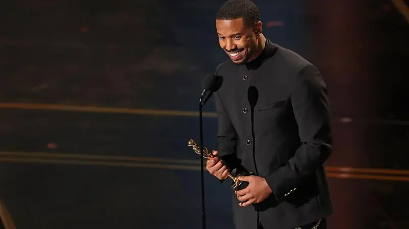 Michael B. Jordan gan&oacute; el premio a mejor actor por su protag&oacute;nico en Sinners