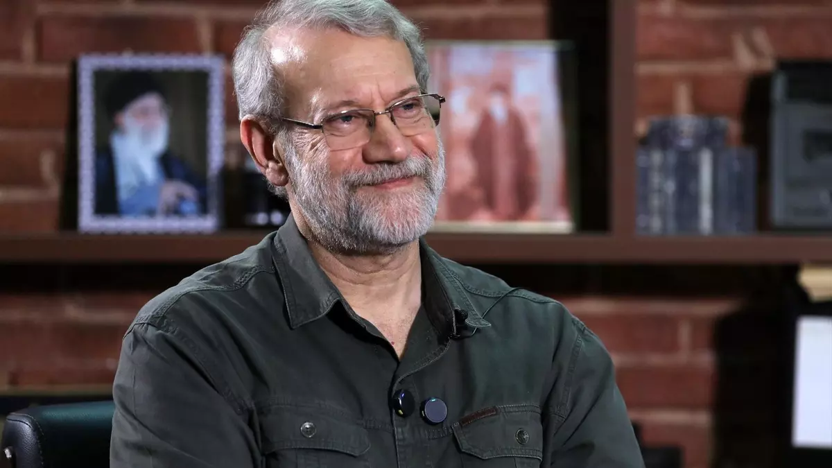 Ali Larijani, en septiembre de 2025, en Teher&aacute;n