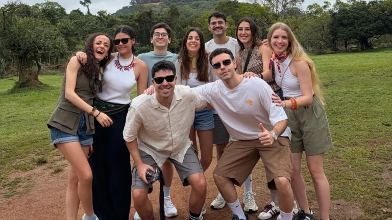 Los jóvenes médicos varados en Sri Lanka por la ofensiva de Estados Unidos e Israel a Irán