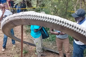 El misterioso objeto que cayó del cielo en Kenia